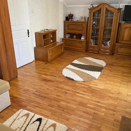 쿠티에데아게스 Apartament Mansarda 아파트 외부 사진