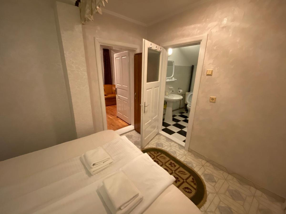 쿠티에데아게스 Apartament Mansarda 아파트 외부 사진