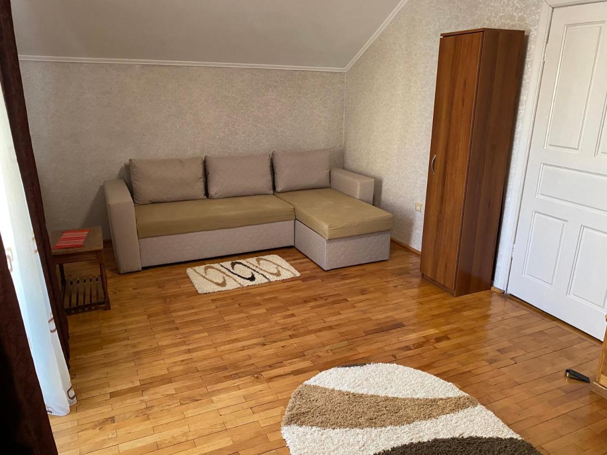 쿠티에데아게스 Apartament Mansarda 아파트 외부 사진
